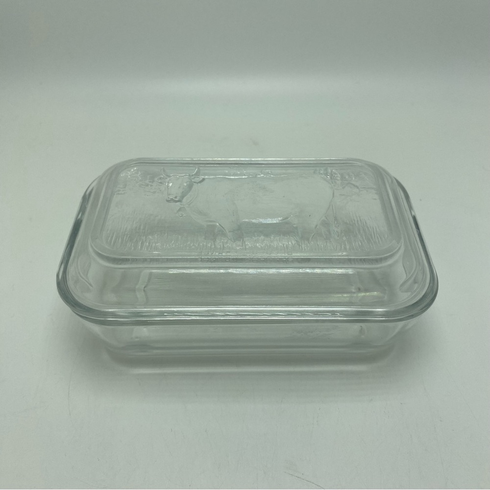 Vintage Arcoroc French Glass Butter Dish With Cow Design Lid